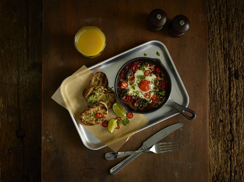 Black Iron Frypan Breakfast on Aluminium Baking Tray