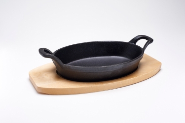Cast Iron Sizzle Dish + Trivet, Oval 21X15Cm 